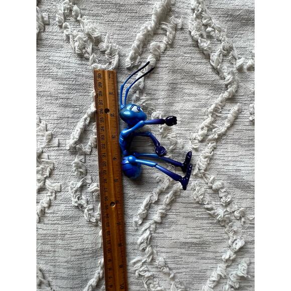 Disney Pixar A Bug's Life Flik Princess Atta Plastic Figure Plastic Cake Topper - Picture 5 of 5